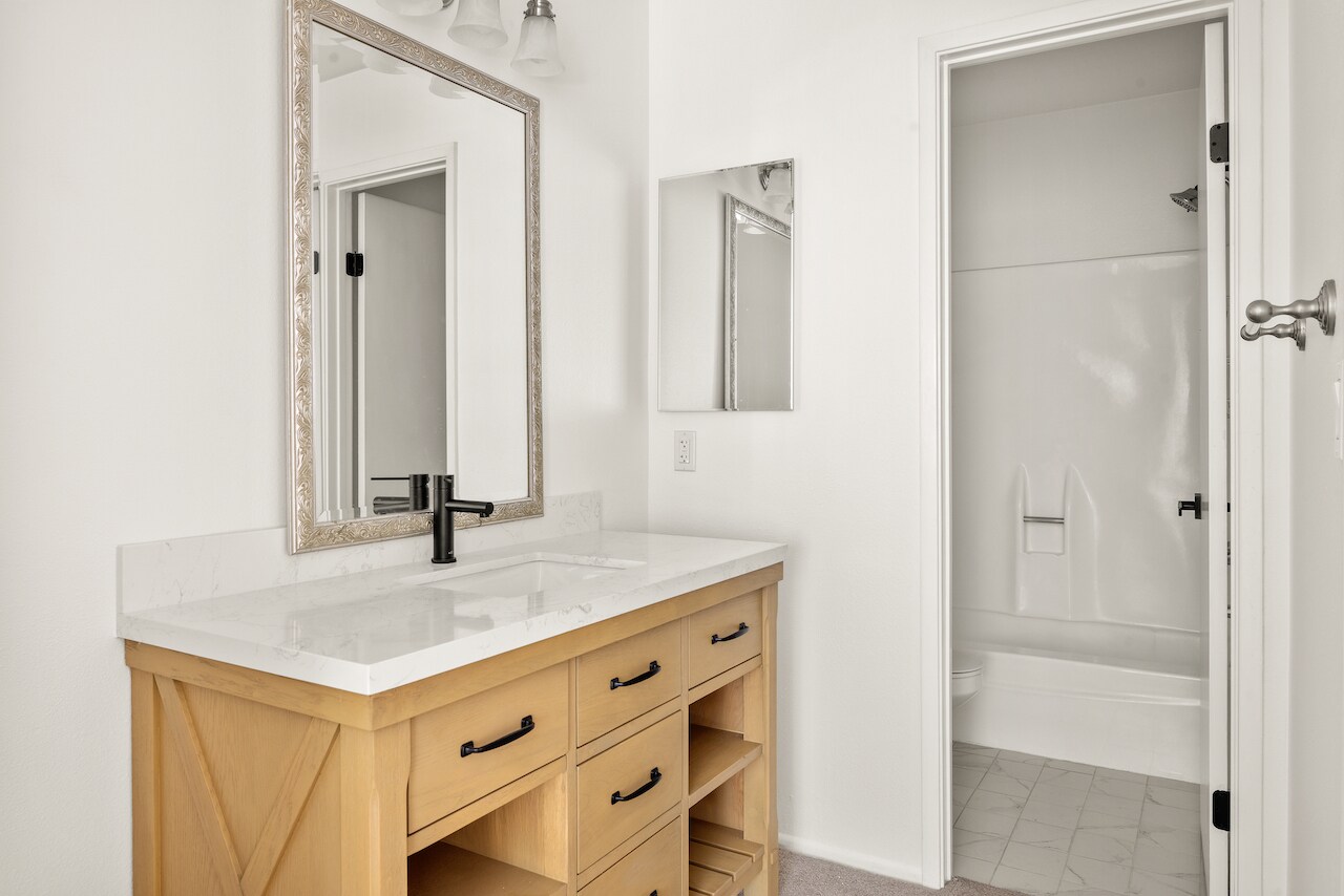 Primary Suite #1- brand new vanity - 8740 Tuscany Ave