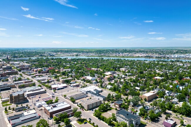 Building Photo - 925 1st Ave N