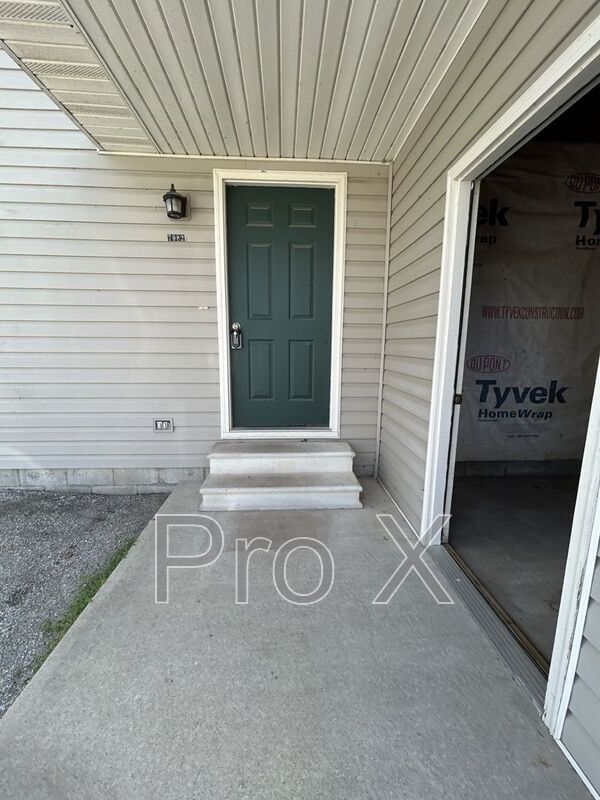 Building Photo - 7082 SE 66th Terrace