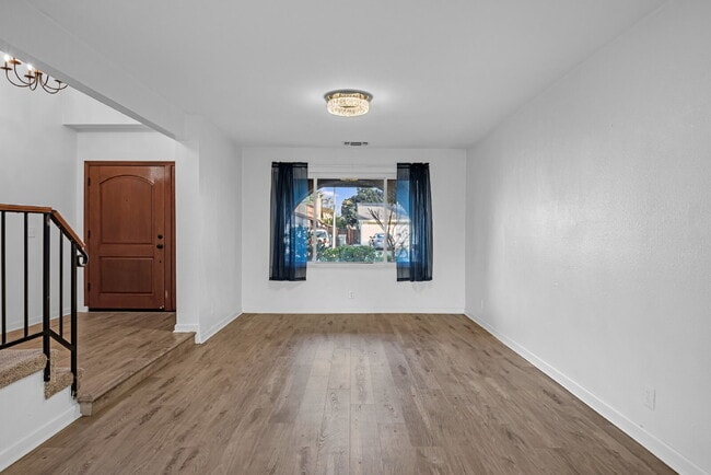Building Photo - A Clean, Well-Sized Home With Solar in Woodland