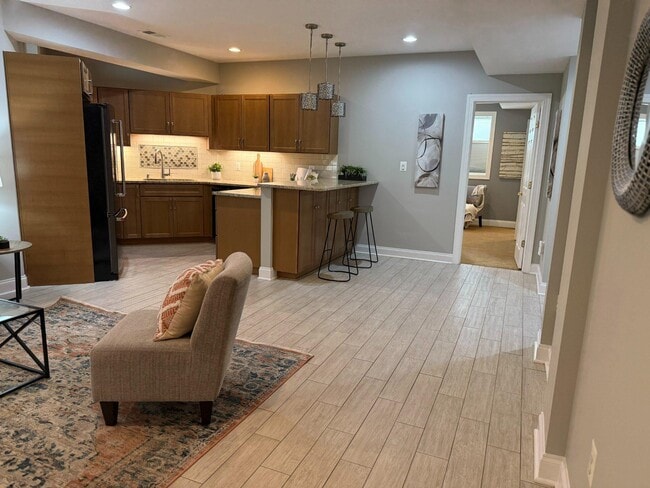 Building Photo - 2530 Transom Pl