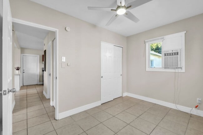 Building Photo - Available NOW