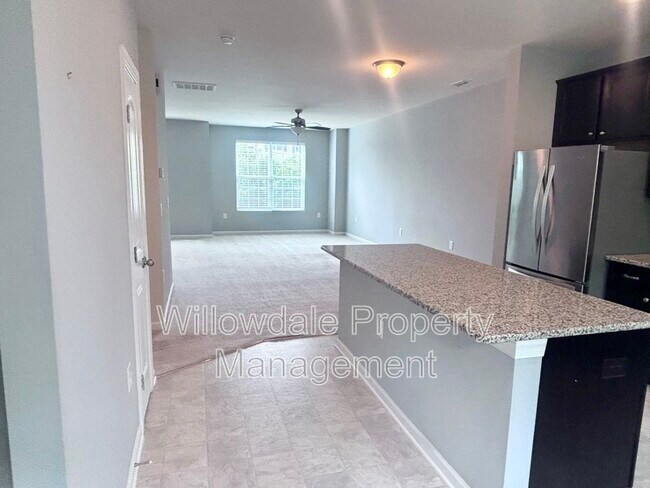 Building Photo - 6002 Kentworth Dr