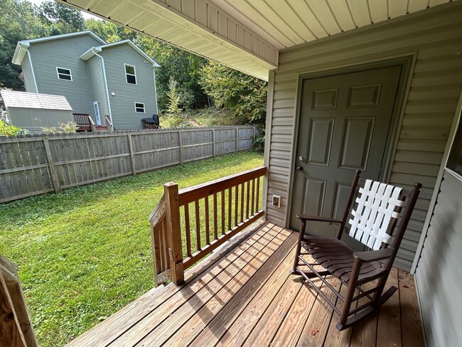 Building Photo - Swannanoa - Beloved Beacon Village!