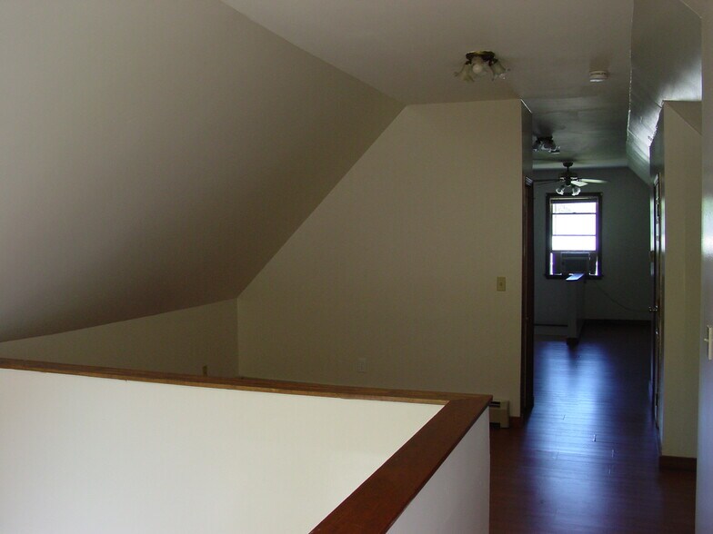 Building Photo - 126 Bridgton Rd