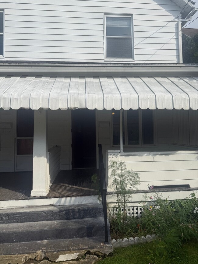Building Photo - 364 Corrine Ave