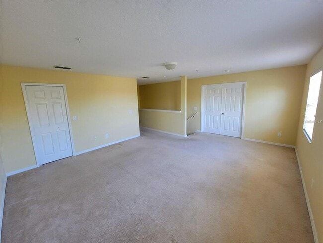Building Photo - 9722 Moss Rose Way