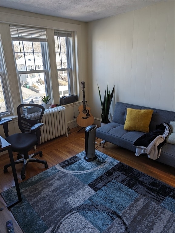 Building Photo - 390 Fellsway W