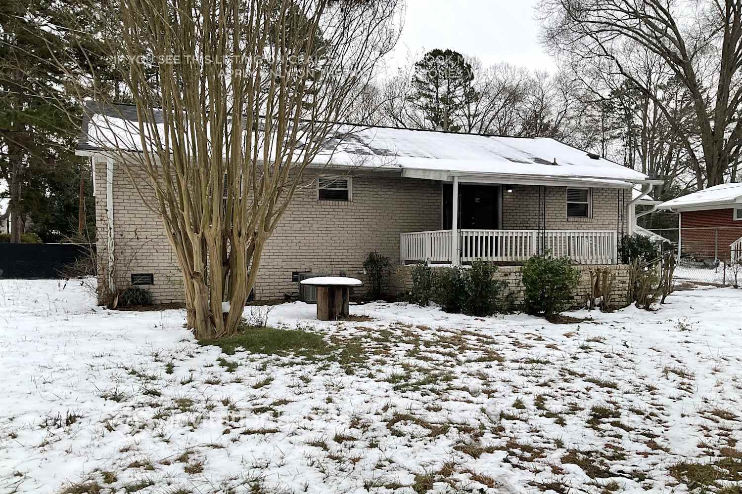 Building Photo - 1300 Shannonhouse Dr