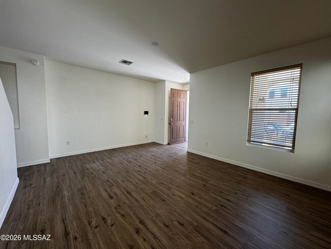 Building Photo - 1133 S Pantano Overlook Dr