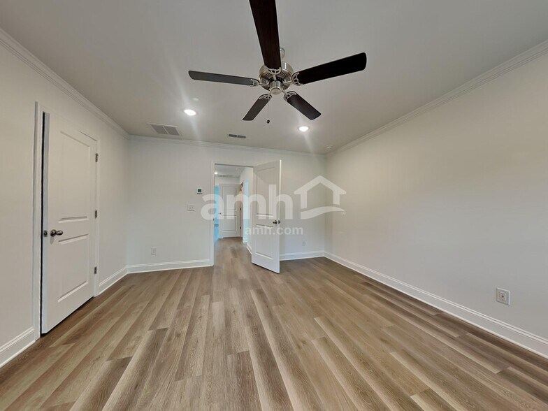 Building Photo - 4780 McDade Lane