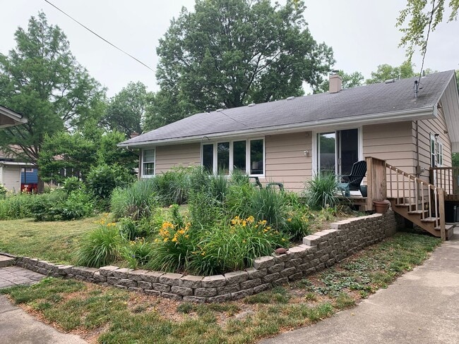 Building Photo - COMING SOON!!