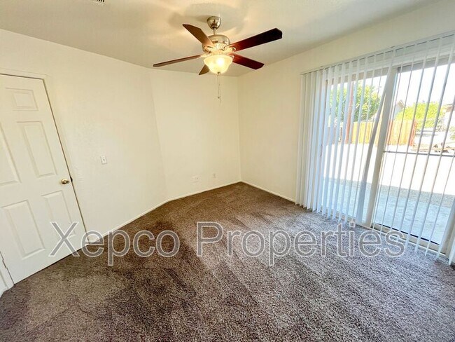 Building Photo - 13615 Verbena Dr
