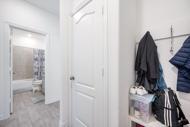 Building Photo - 31243 Conover Dr