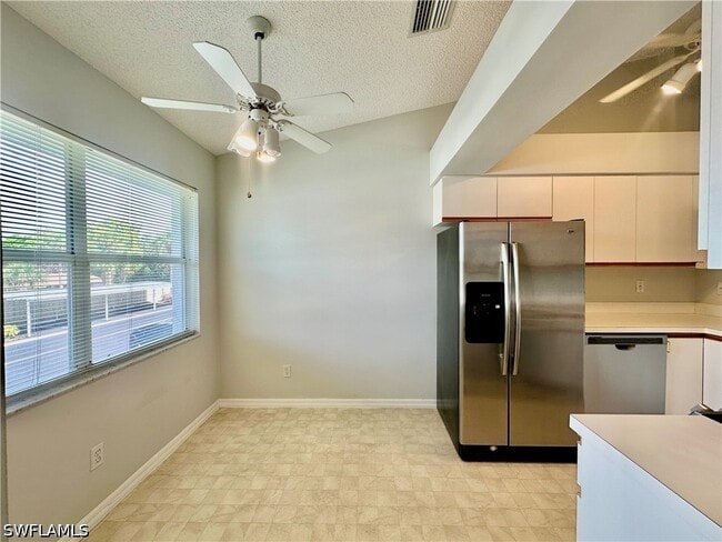 Building Photo - 137 Wading Bird Cir