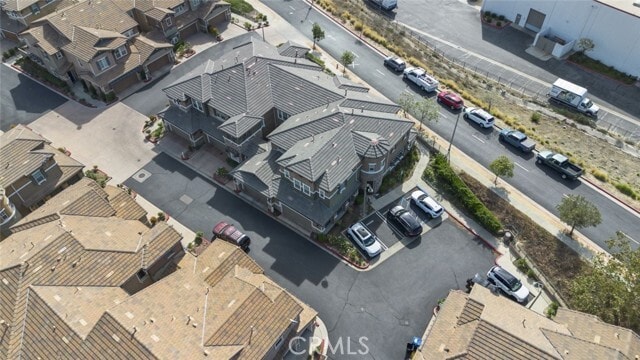 Building Photo - 16485 Nicklaus Dr