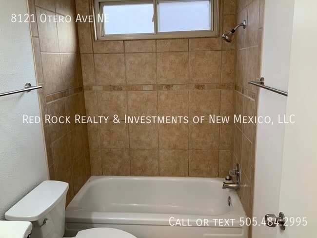 Building Photo - 8121 Otero Ave NE