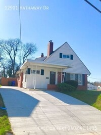 Building Photo - 12901 Hathaway Dr