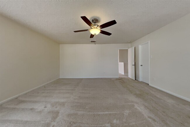 Building Photo - 19210 Doves Landing Ave