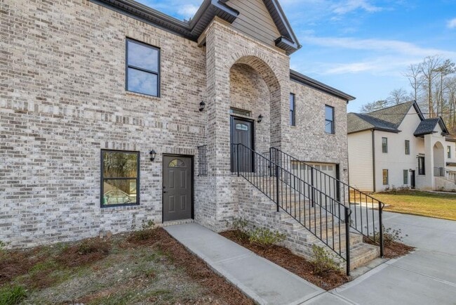 Building Photo - 4400 Ross Estates Ct SW