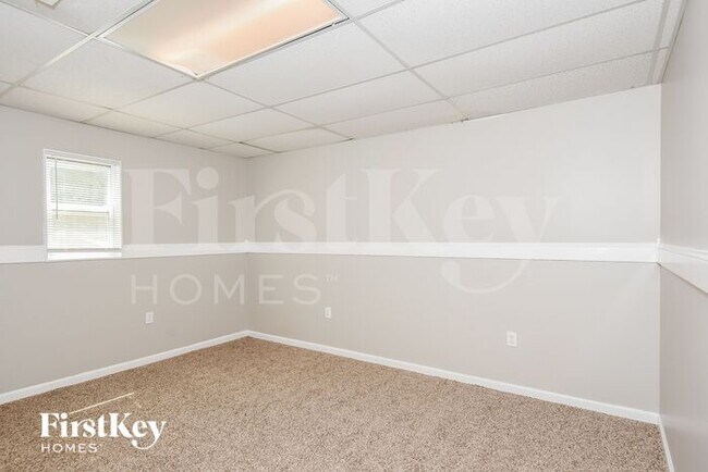 Building Photo - 212 Station Way