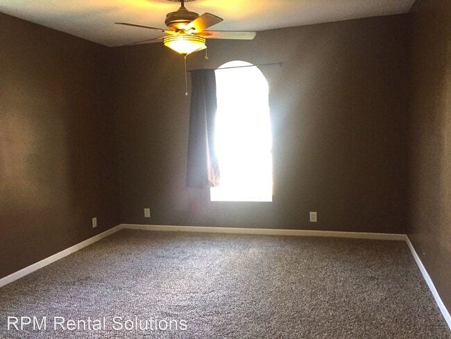 Building Photo - 3 br, 2 bath House - 330 Battle Avenue