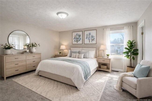 Building Photo - 6811 Mangrove Dr