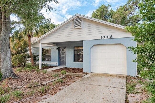 Building Photo - 10918 Freemont Dr