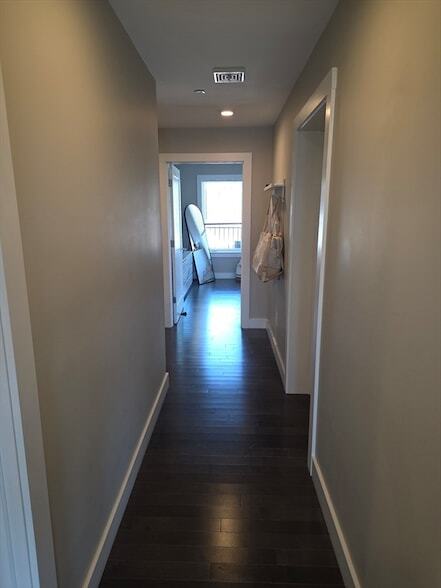Building Photo - 58 Tolman St
