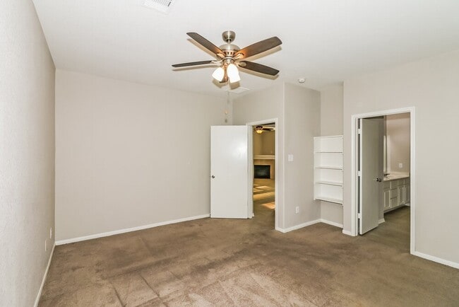 Building Photo - 14807 Waverly Hill Ln