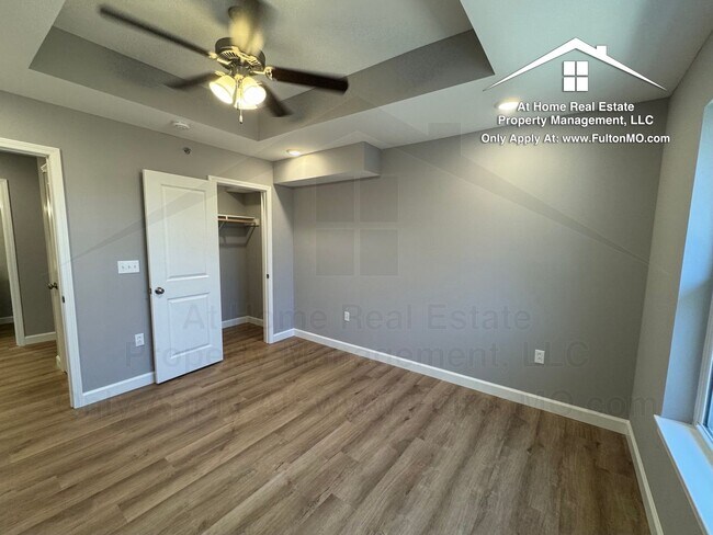 Building Photo - 2610 N Bluff St