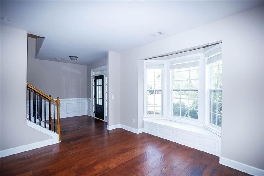 Building Photo - 3380 Gables Ct
