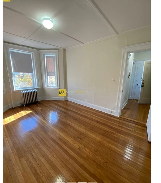 Building Photo - 1091 Boylston St