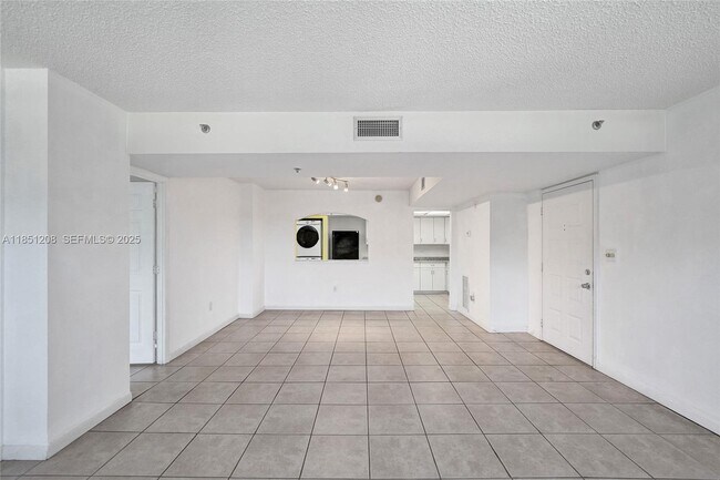 Building Photo - 1201 S Ocean Dr