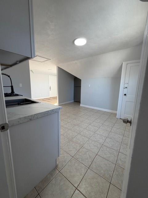 Building Photo - 39 Cole St