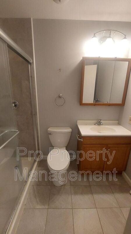 Building Photo - 28 Andover Ct