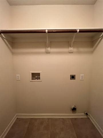 Building Photo - 3236 Crofton Dr