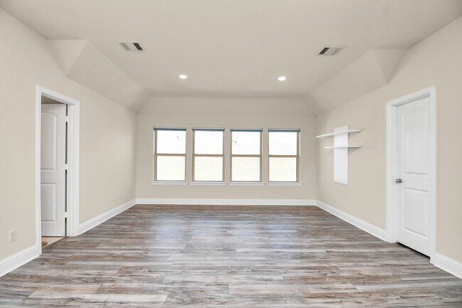 Building Photo - 16906 Dalgety Ct