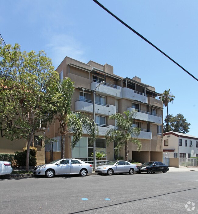 Serrano Regency - 1616 N. Serrano Ave
