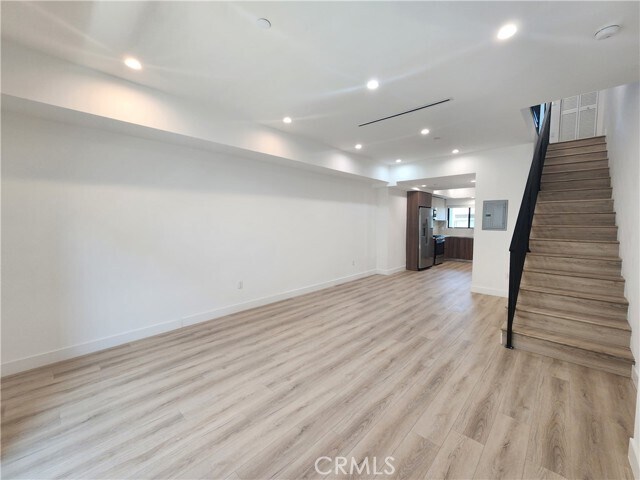 Building Photo - 6061 Fulton Ave