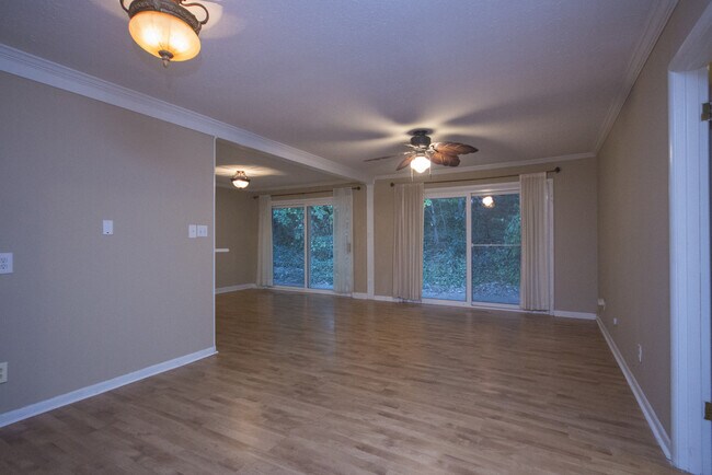 Building Photo - All on one level comfort rancher