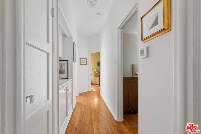 Building Photo - 9980 Durant Dr