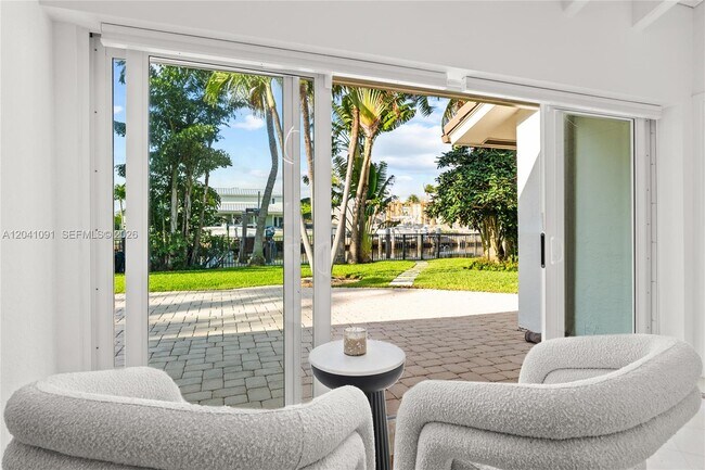 Building Photo - 18 Eleuthera Dr