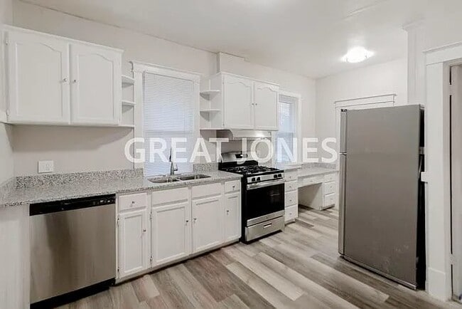 Building Photo - 8626 Argyle Ave