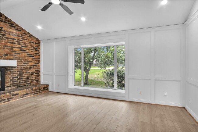 Building Photo - 108 Woodland Rd