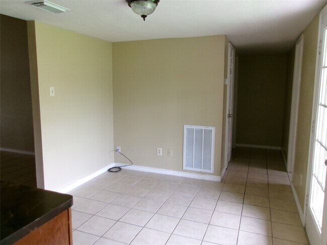 Building Photo - 16315 Morning Quail Ct