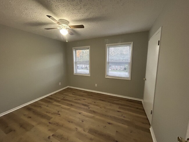 Building Photo - 59 Kenway St
