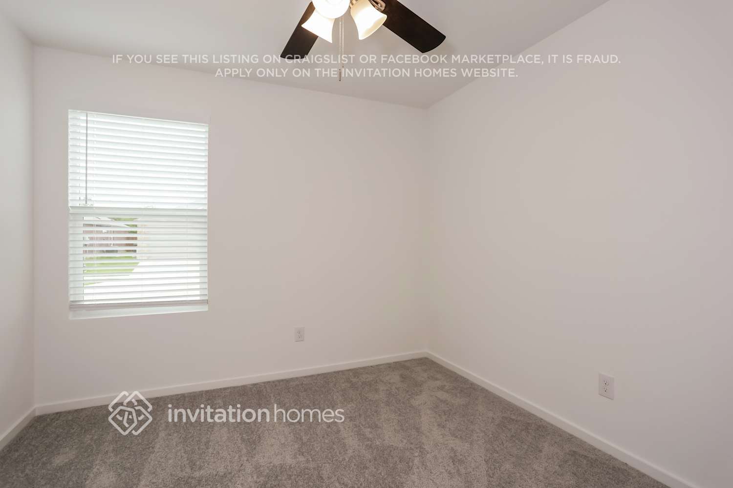 Building Photo - 905 Carrick Dr