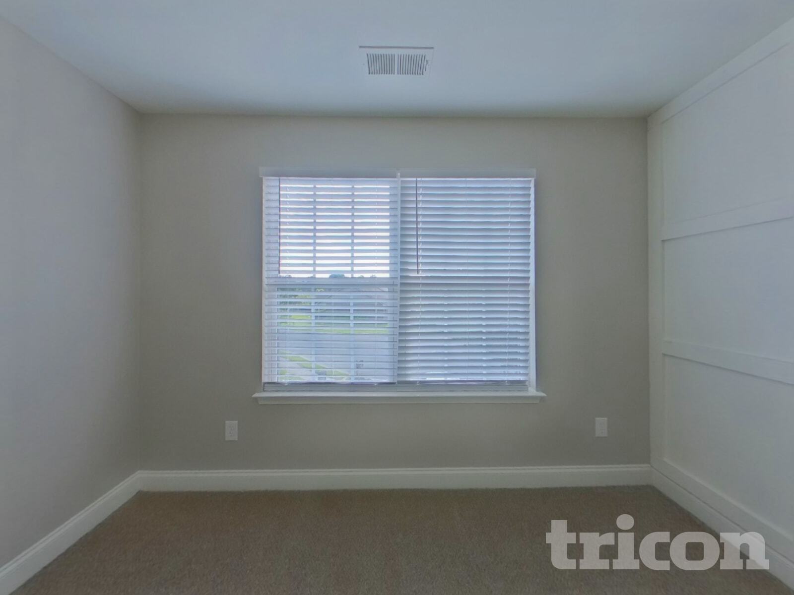 Building Photo - 1814 Woods Ln