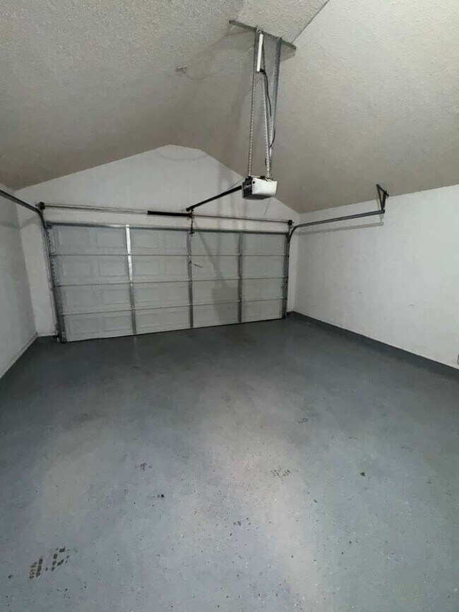 Building Photo - 2817 Talking Rock Pl